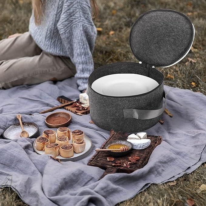 Plate Storage Case with 12 Thick Felt Dividers